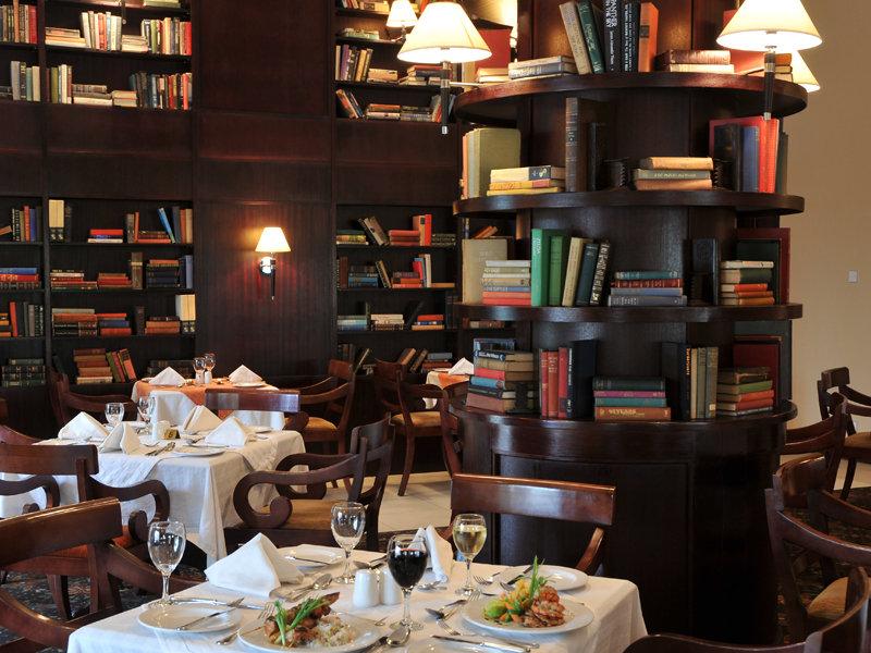 Protea Hotel Oakwood Park 라고스 외부 사진