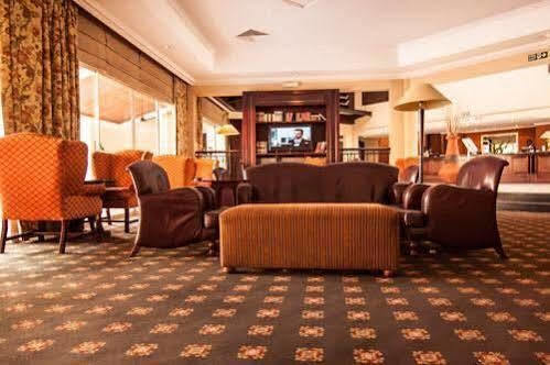 Protea Hotel Oakwood Park 라고스 외부 사진